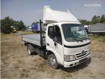 Tipper TOYOTA DYNA 150 3 old. Billencs: picture 1