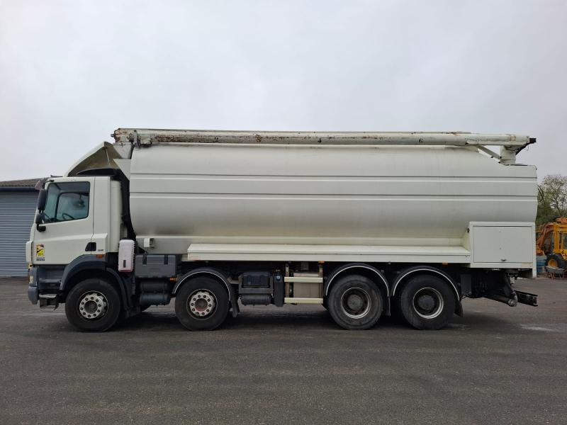 Tank truck DAF 85 .410