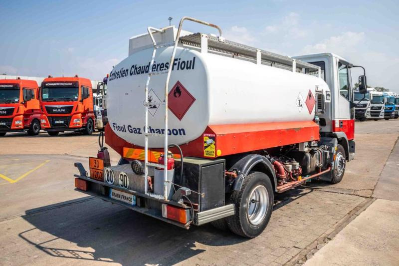 Tank truck Iveco 85E15+ CITERNE 5000 L