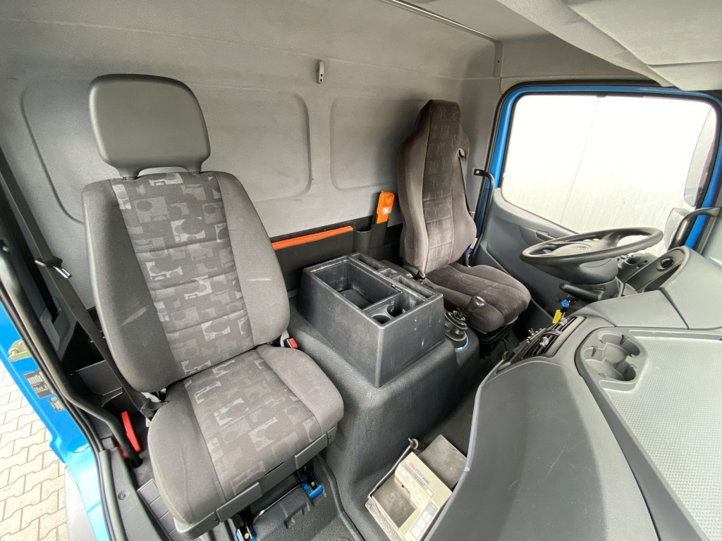 Tank truck Mercedes-Benz 1318 L Atego