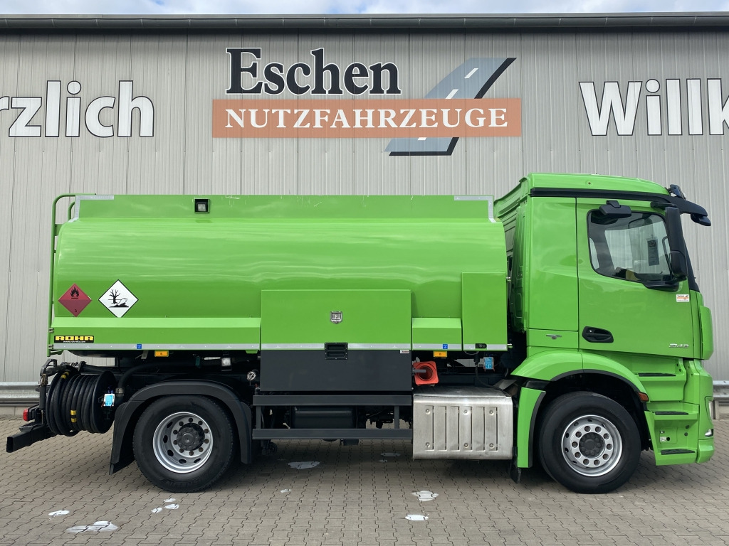 Tank truck Mercedes-Benz 1843 Antos A3