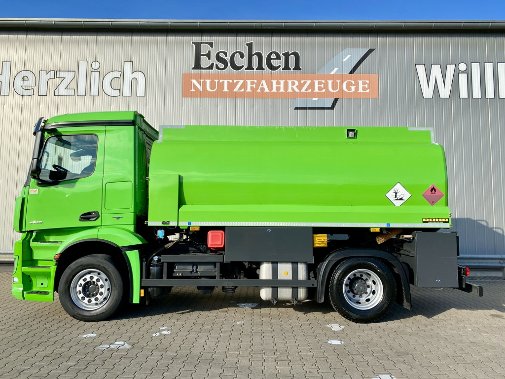 Tank truck Mercedes-Benz 1843 Antos A3