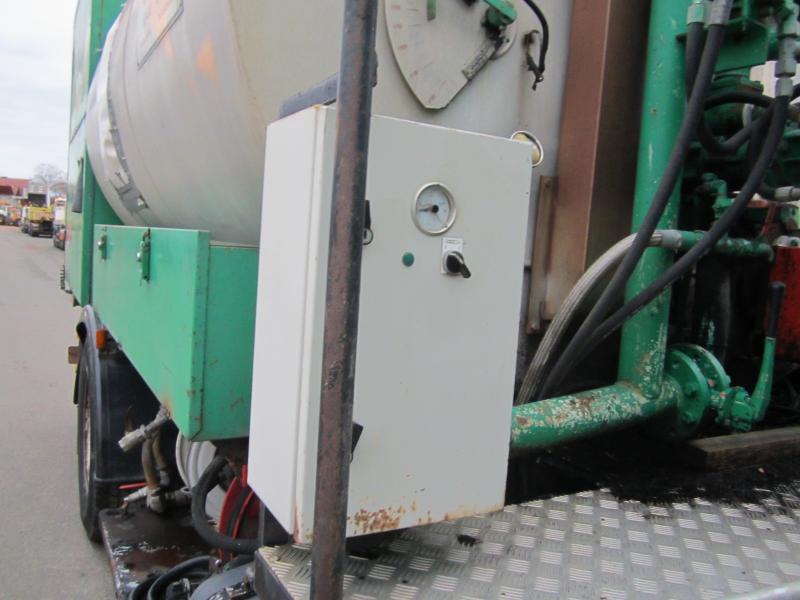 Tank truck Renault G 340 TI MANAGER