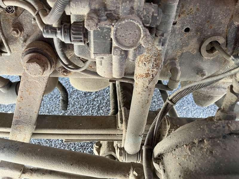 Tank truck Renault MIDLUM 180 DCI