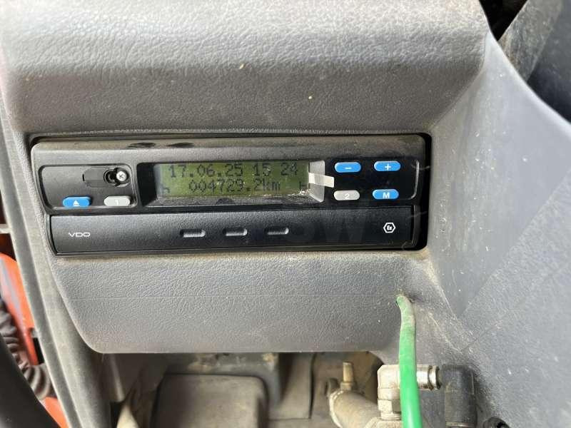 Tank truck Renault MIDLUM 180 DCI