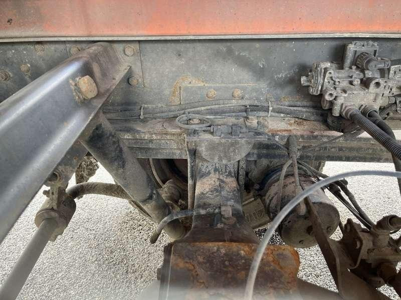 Tank truck Renault MIDLUM 180 DCI