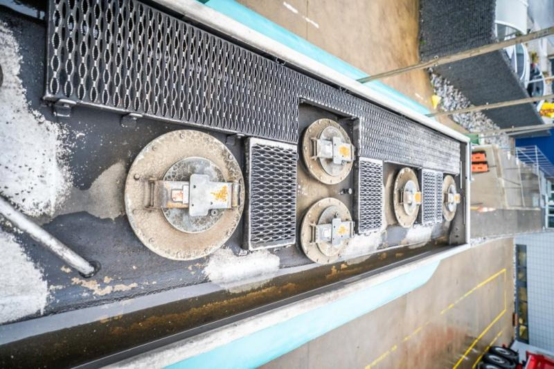 Tank truck Renault MIDLUM 270 DXI + MAGYAR ALU 11000L+5COMP.