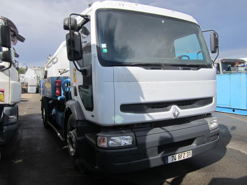 Tank truck Renault Premium 340