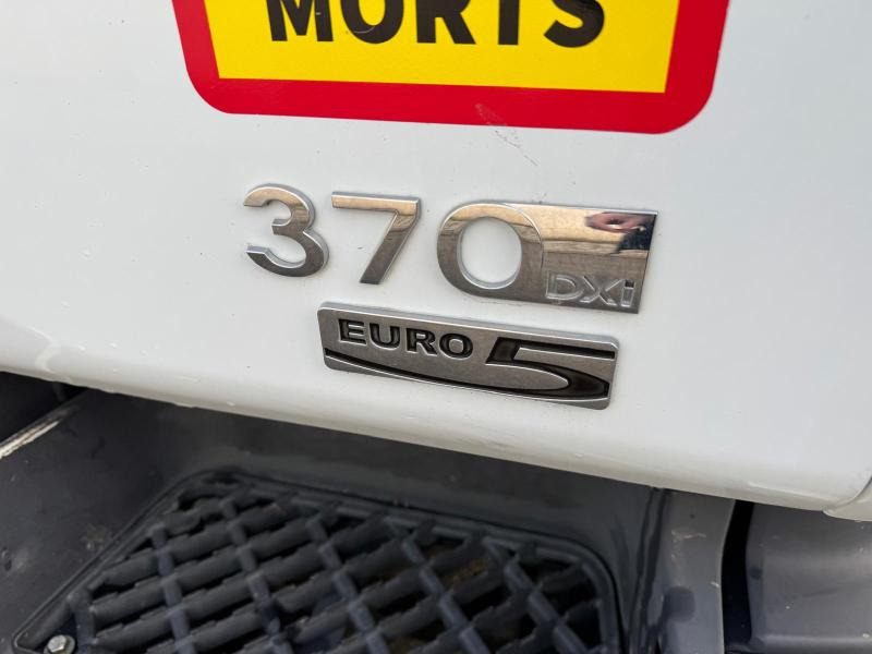 Tank truck Renault Premium 370 DXI