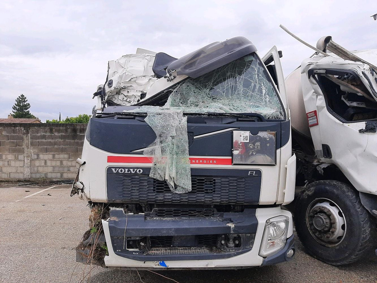 Tank truck VOLVO FL 280 CITERNE