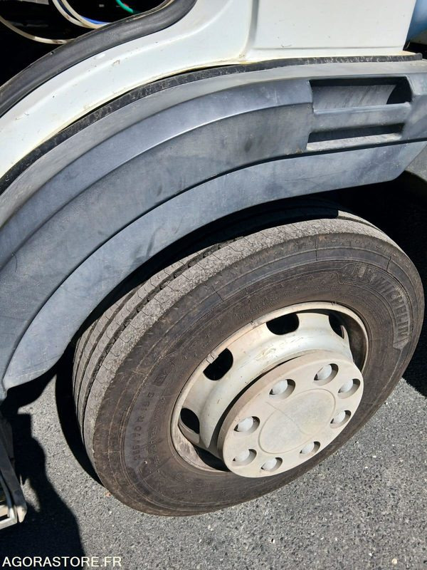 Tipper Camion Renault 150 - 2000 - 480392kms