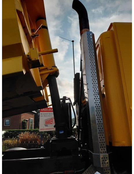 Tipper DAF CF 85.380 8x4 Kipper Steel Suspension