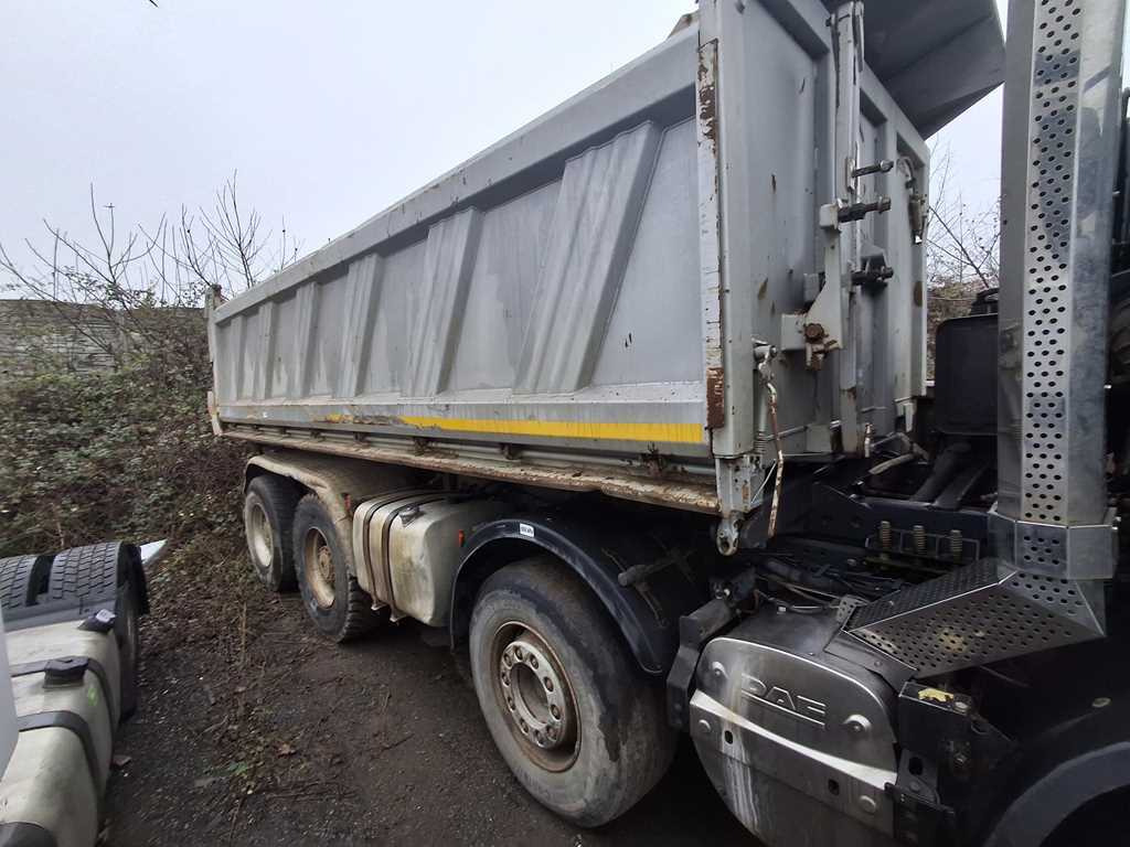 Tipper DAF CF 85.460, 6X4, BEACONS