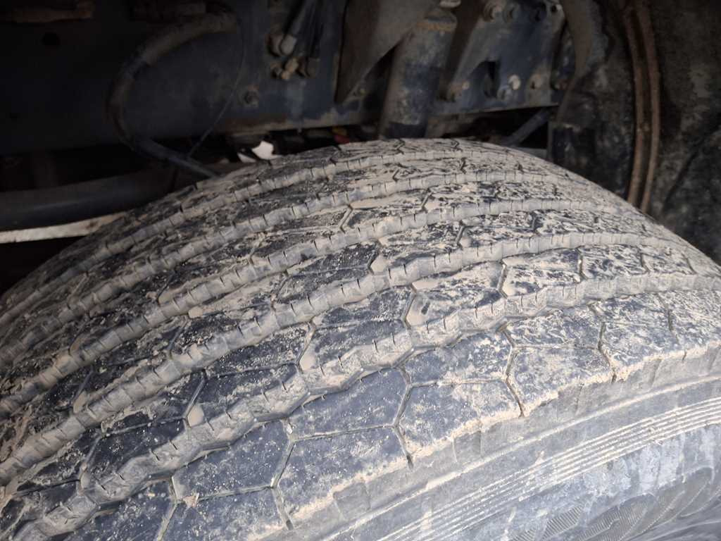 Tipper DAF CF 85.460, 6X4, BEACONS