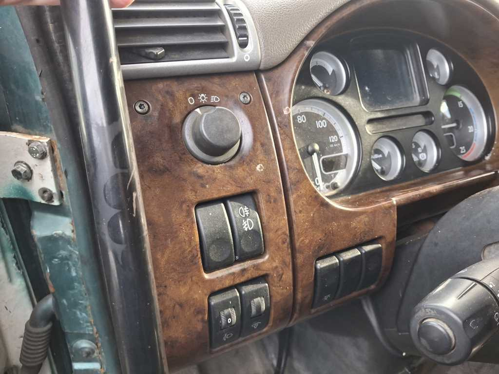 Tipper DAF CF 85.460, 6X4, BEACONS