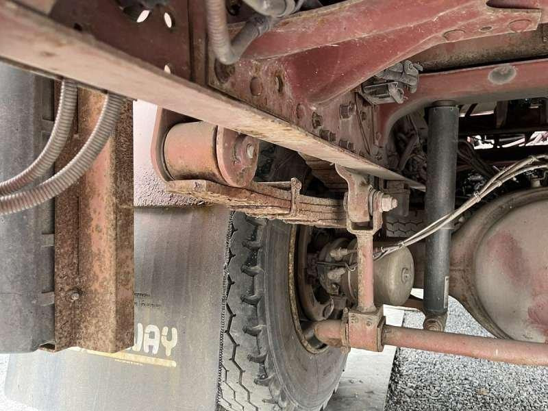 Tipper Iveco GRUE TECTOR 130E18