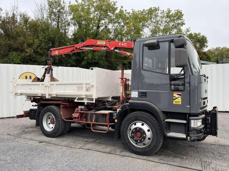 Tipper Iveco GRUE TECTOR 130E18