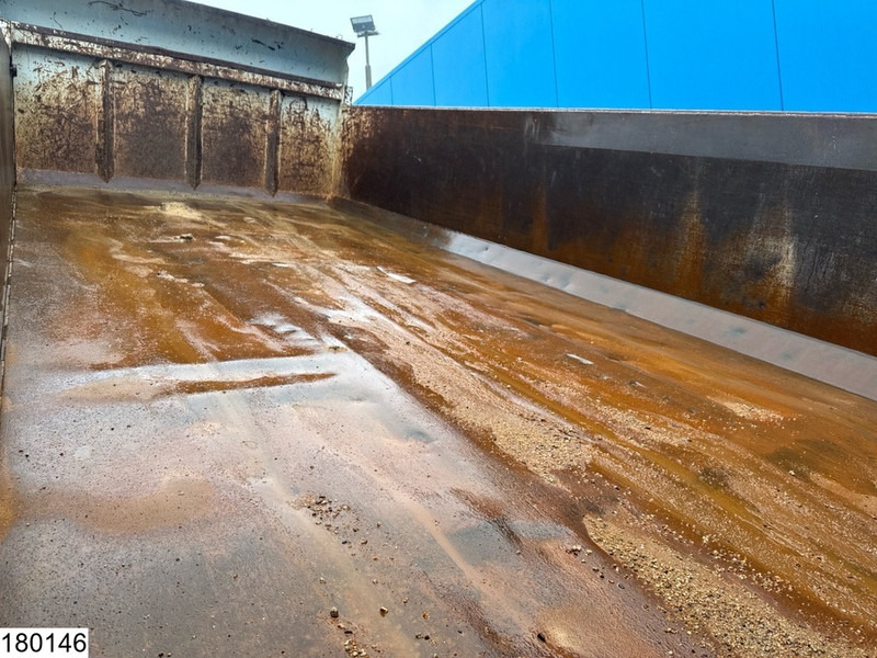 Tipper Iveco Trakker 360 6x4, EURO 4, Steel suspension, Manual