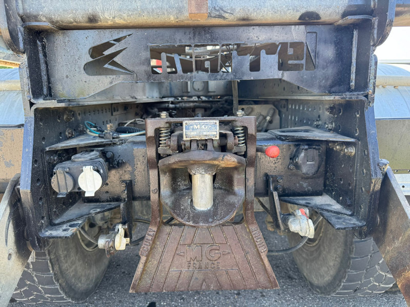 Tipper Iveco Trakker 410 6x4 Kipper