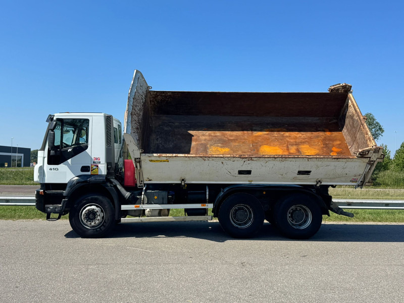 Tipper Iveco Trakker 410 6x4 Kipper