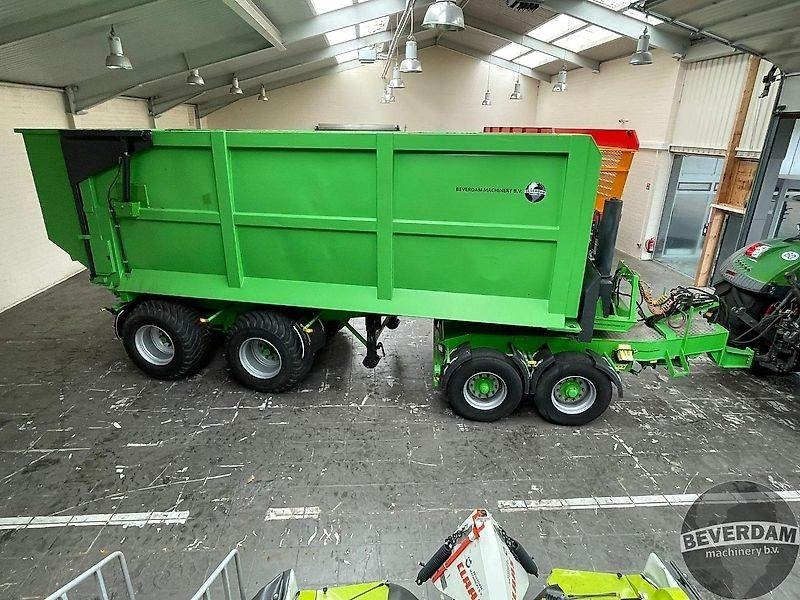 Tipper LAG Dolly Kipper