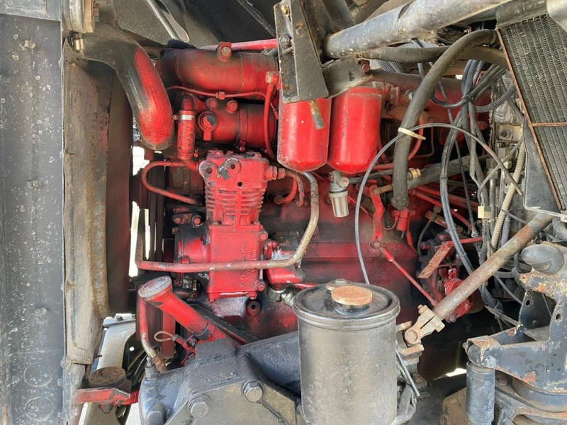Tipper MAN 32.240 6x4 FULL STEEL SPRING KIPPER MANUAL GEARBOX