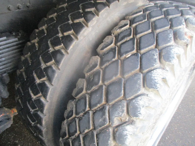 Tipper MAN 32.240 , Manual , 6x4 , Tipper truck , Spring suspension