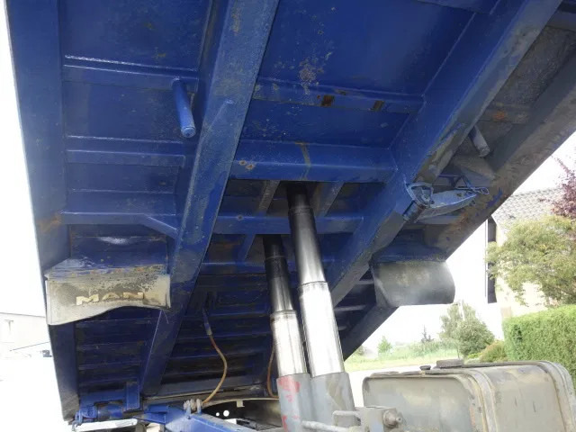 Tipper MAN 35.414 8x8 meiller kipper manual diesel pomp