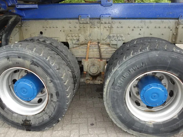 Tipper MAN 35.414 8x8 meiller kipper manual diesel pomp