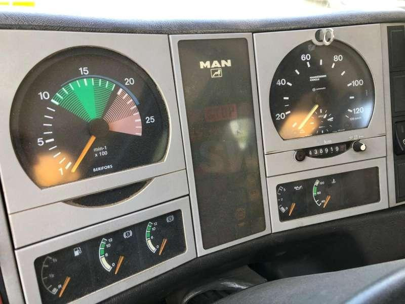 Tipper MAN GRUE F2000