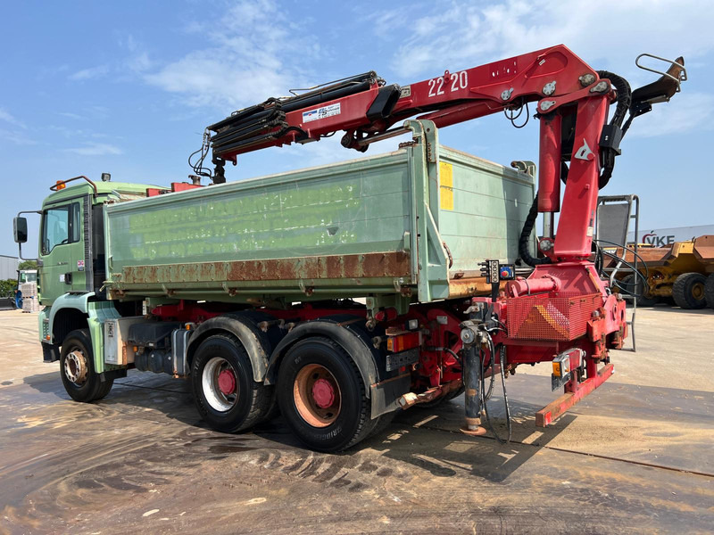 Tipper MAN TGA 26.480 6x4 tipper + HMF crane