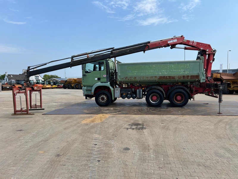 Tipper MAN TGA 26.480 6x4 tipper + HMF crane