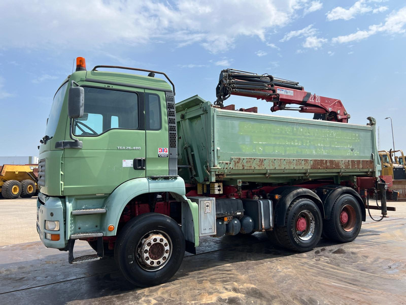 Tipper MAN TGA 26.480 6x4 tipper + HMF crane