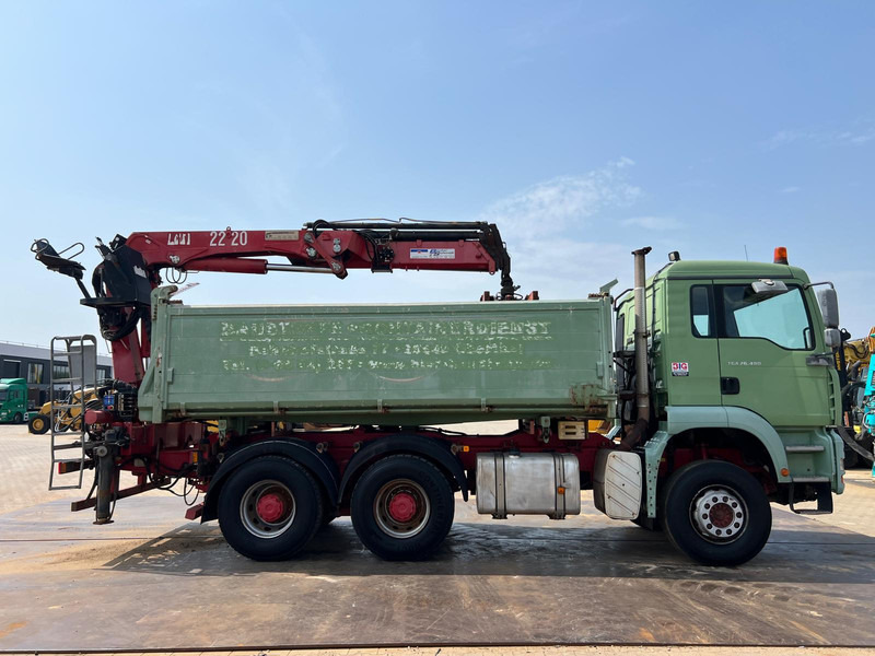 Tipper MAN TGA 26.480 6x4 tipper + HMF crane