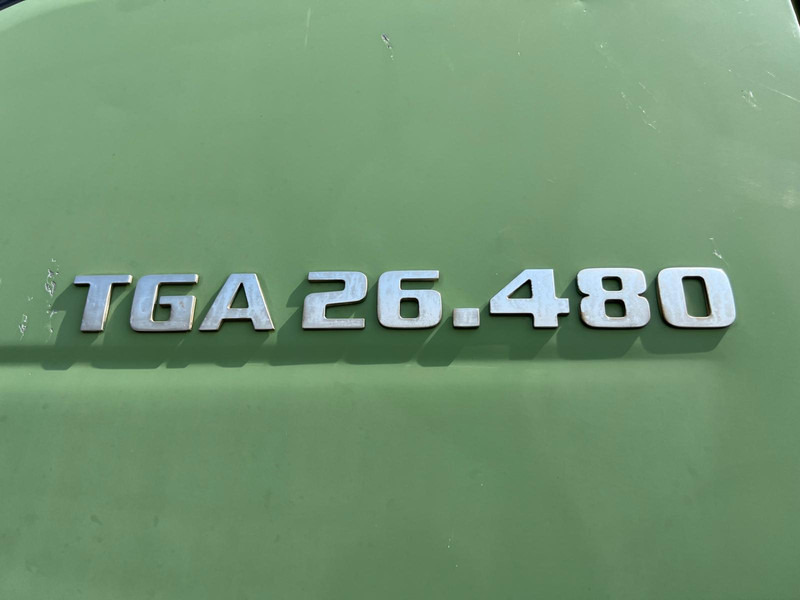 Tipper MAN TGA 26.480 tipper + HMF crane