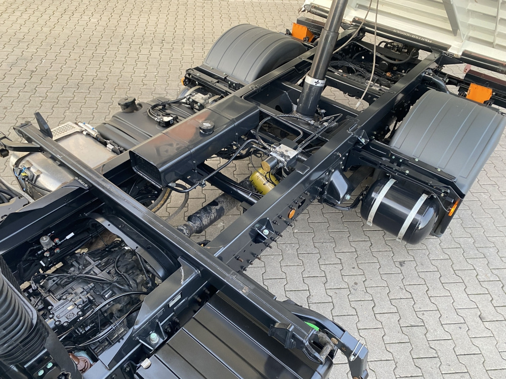 Tipper MAN TGL 8.220 4x2 BB