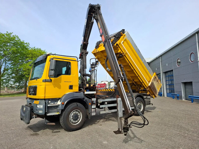 Tipper MAN TGM 18.250 / 4X4 / NL TRUCK / TUV:30-04-2026 / 118783 KM / HMF 1110 K2 / ROTATOR / GOOD TYRES / FULL-STEEL / DRUM BRAKES / MANUA