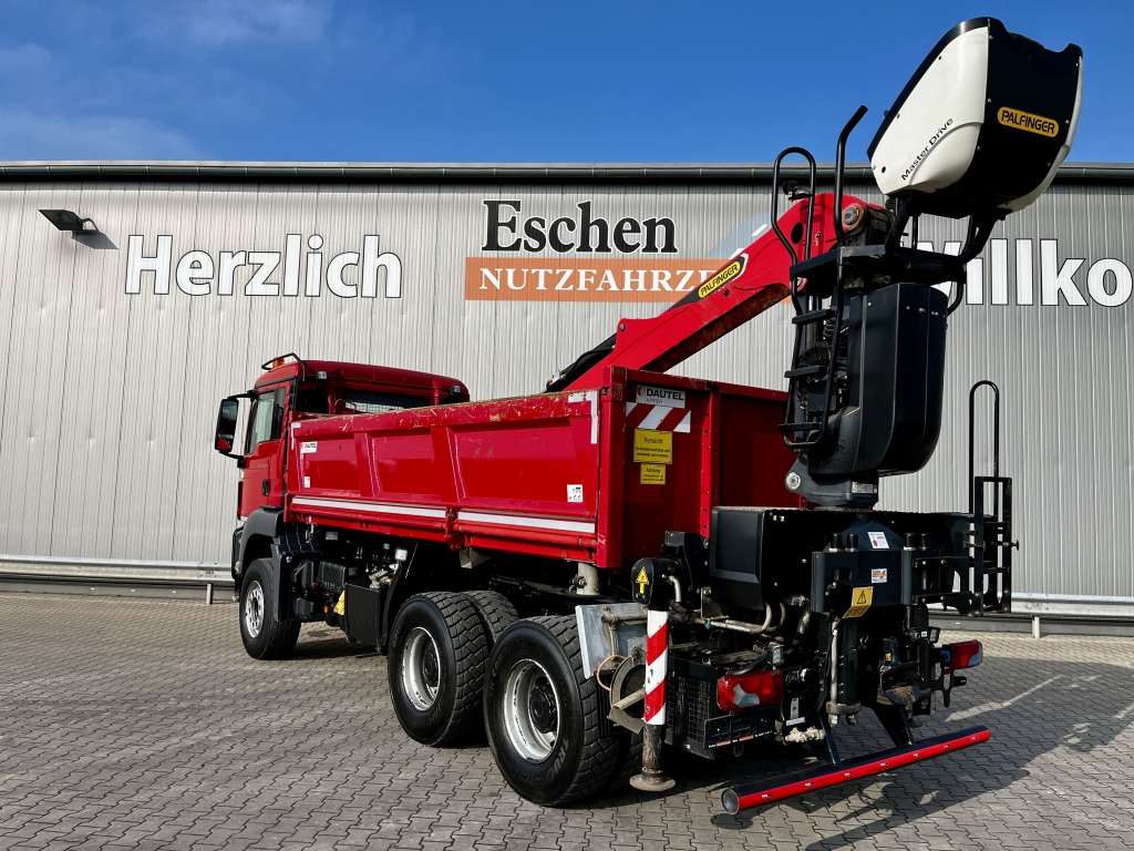 Tipper MAN TGS 26.460 6x4 BB / Palfinger M12L83 Kran