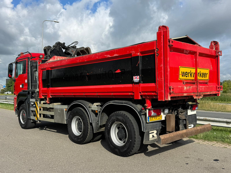 Tipper MAN TGS 32.400 6x6 Kipper with Crane