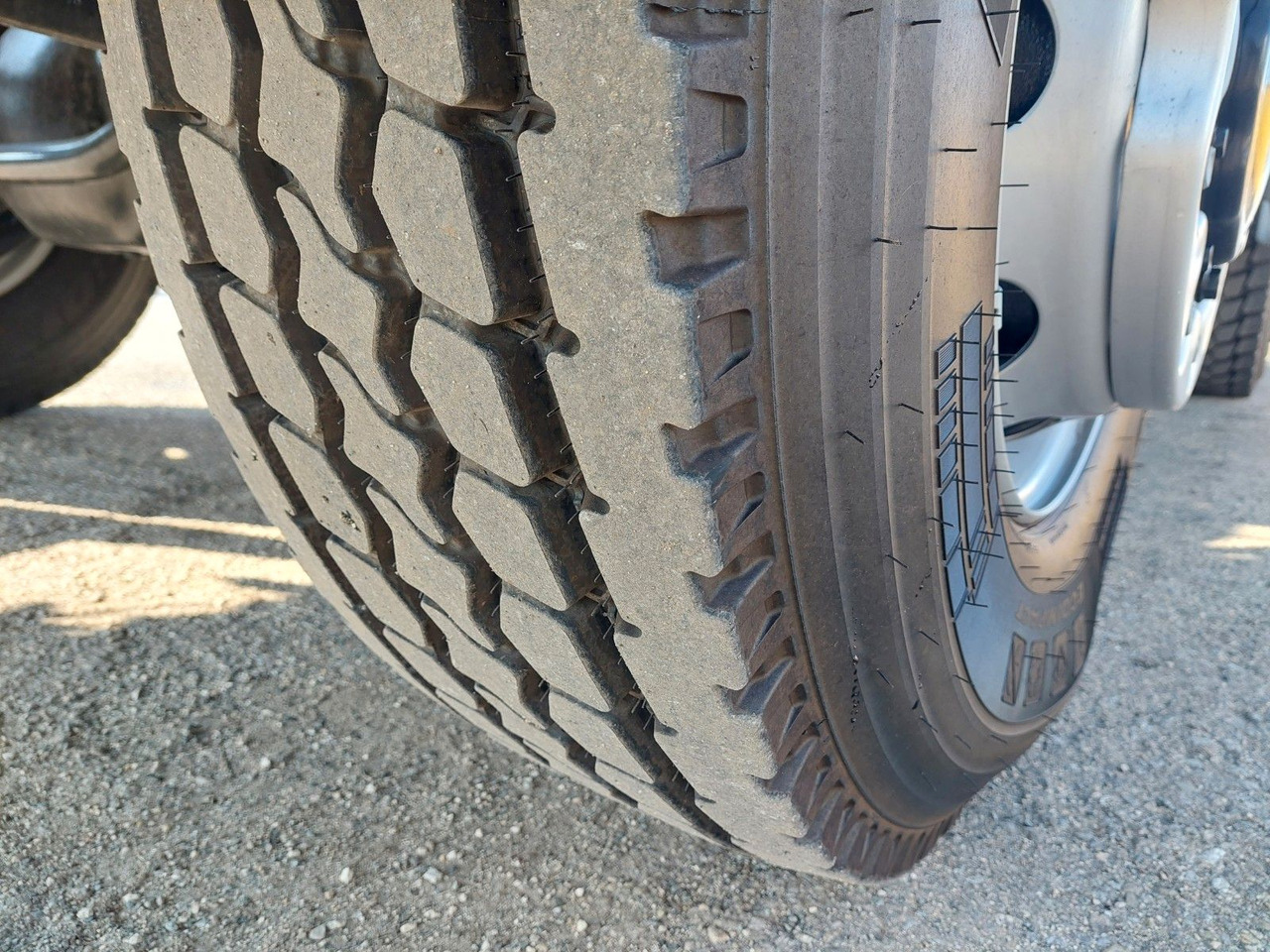 Tipper MAN TGS 35.520 6X6 BB CH