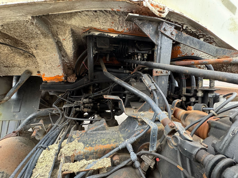 Tipper MERCEDESBENZ 424