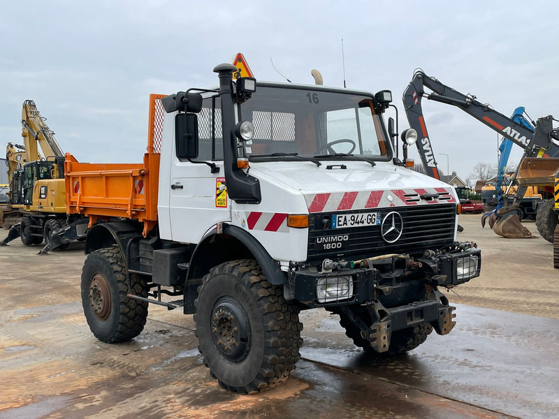 Tipper MERCEDESBENZ Unimog U1600