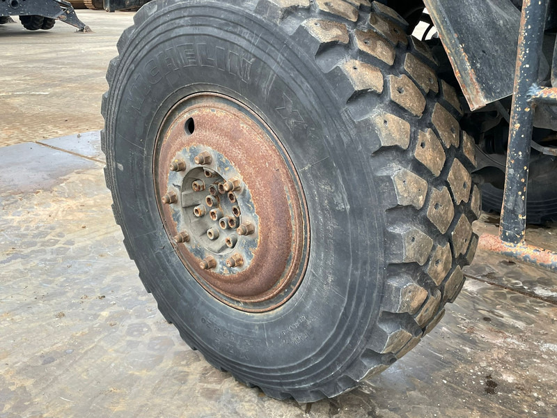 Tipper MERCEDESBENZ Unimog U1600