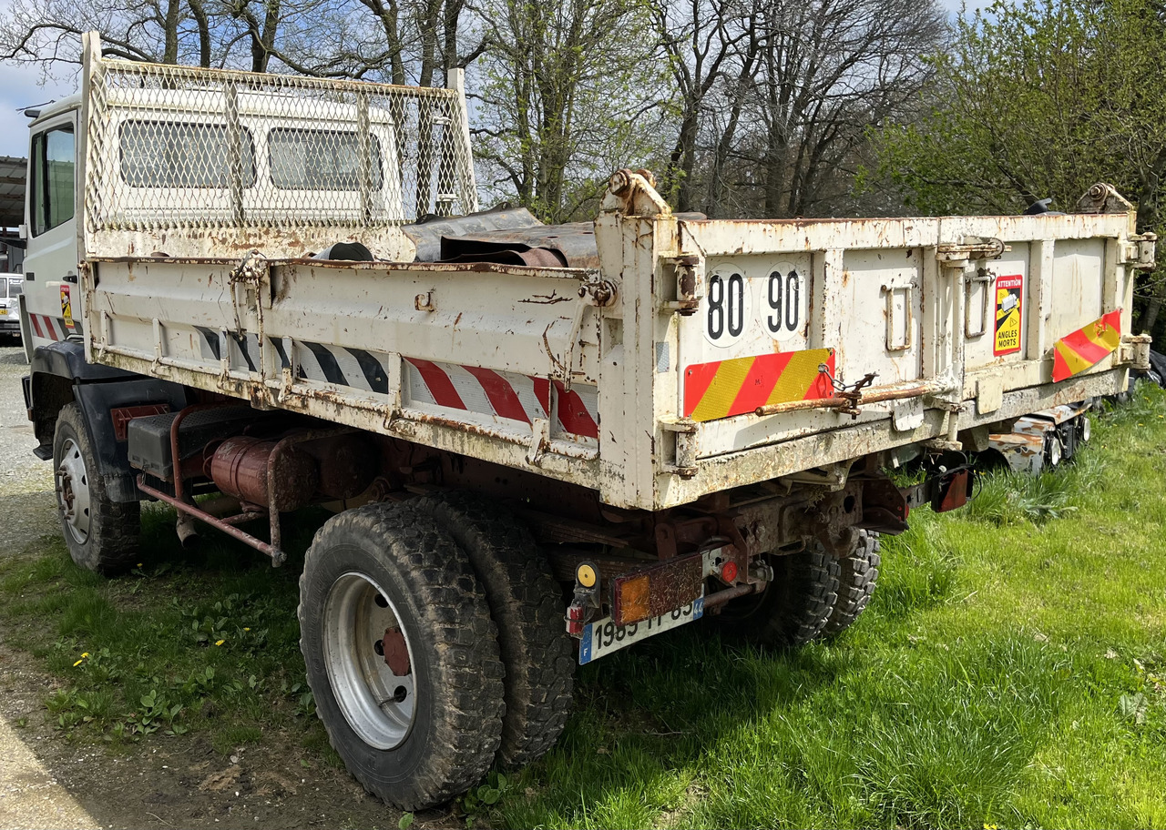 Tipper MERCEDES-BENZ 1314 benne 4x4