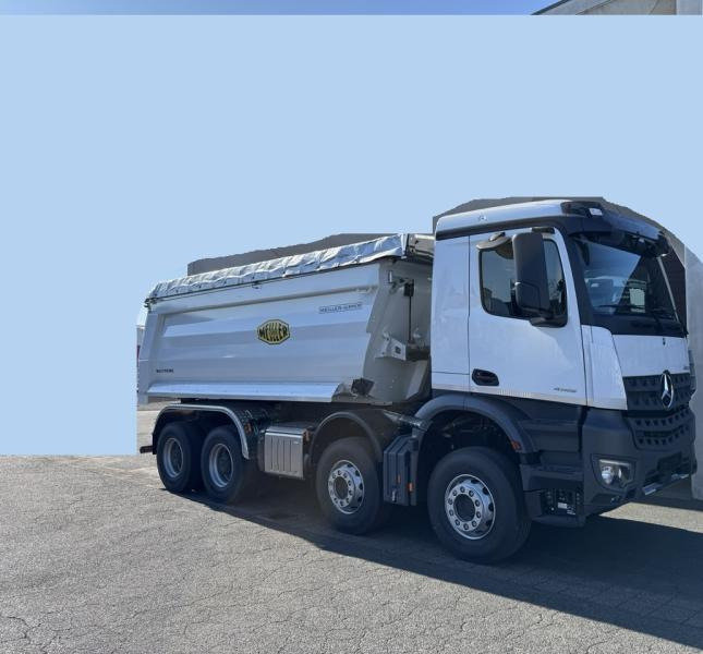 Tipper Mercedes 4145K