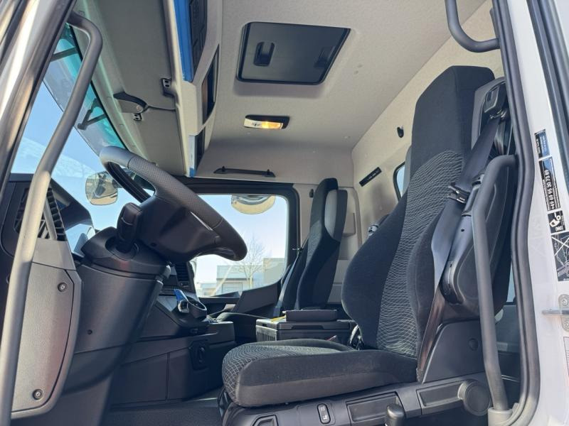 Tipper Mercedes 4145K