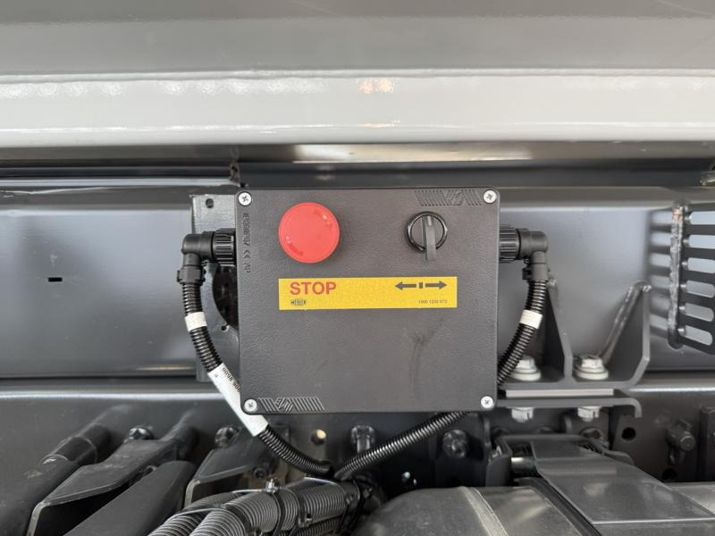 Tipper Mercedes 4145K