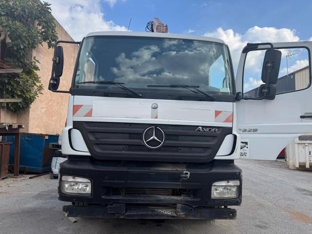 Tipper Mercedes AXOR 1828 BENNE GRUE FASSI