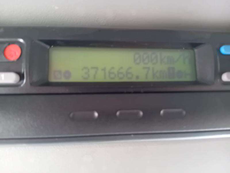 Tipper Mercedes Actros 2631