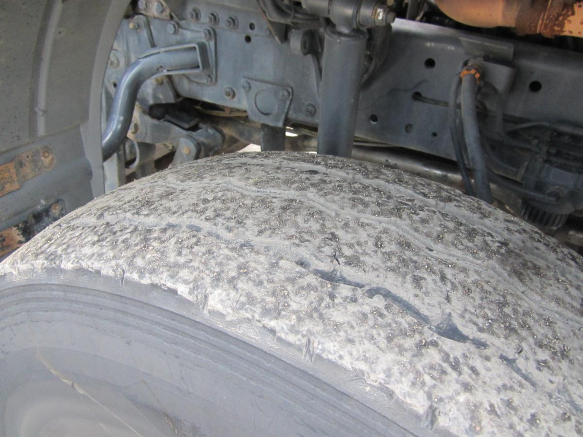 Tipper Mercedes Actros 3236